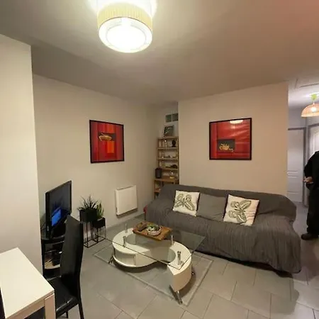 Apartment Bel Rez De Chaussee